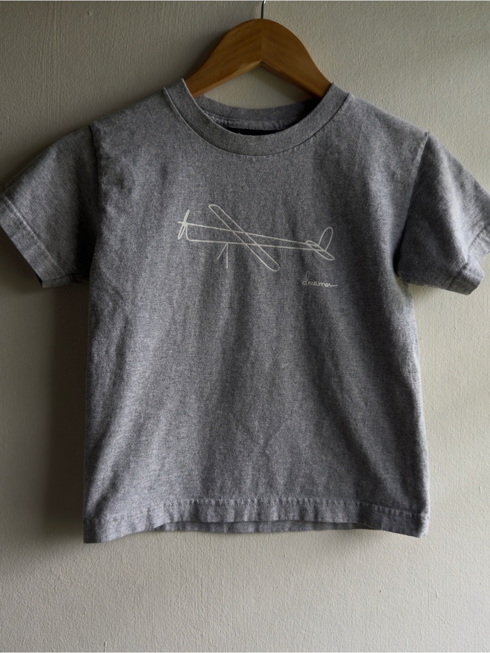 FITTED Hawaii Keiki Kids 6T Gray Airplane Glider Graphic T-Shirt